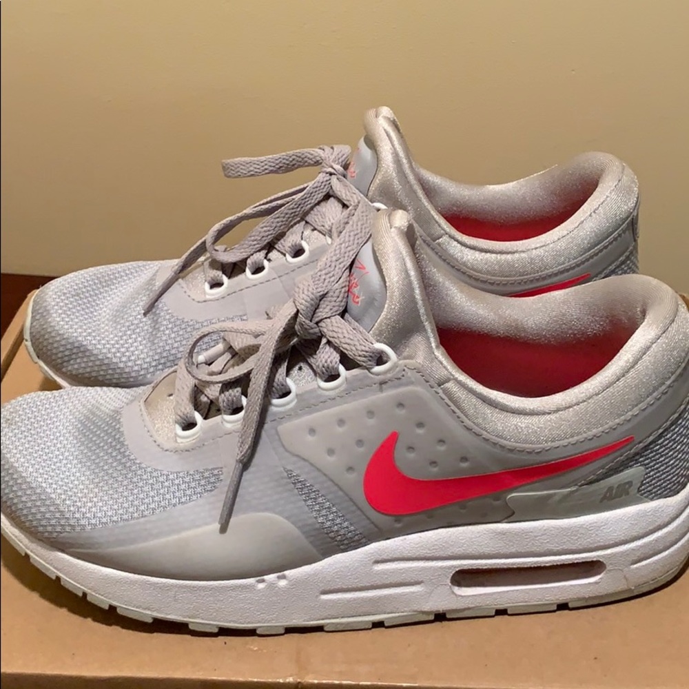 Nike Air Max Zero Essential GS Kid’s Shoes